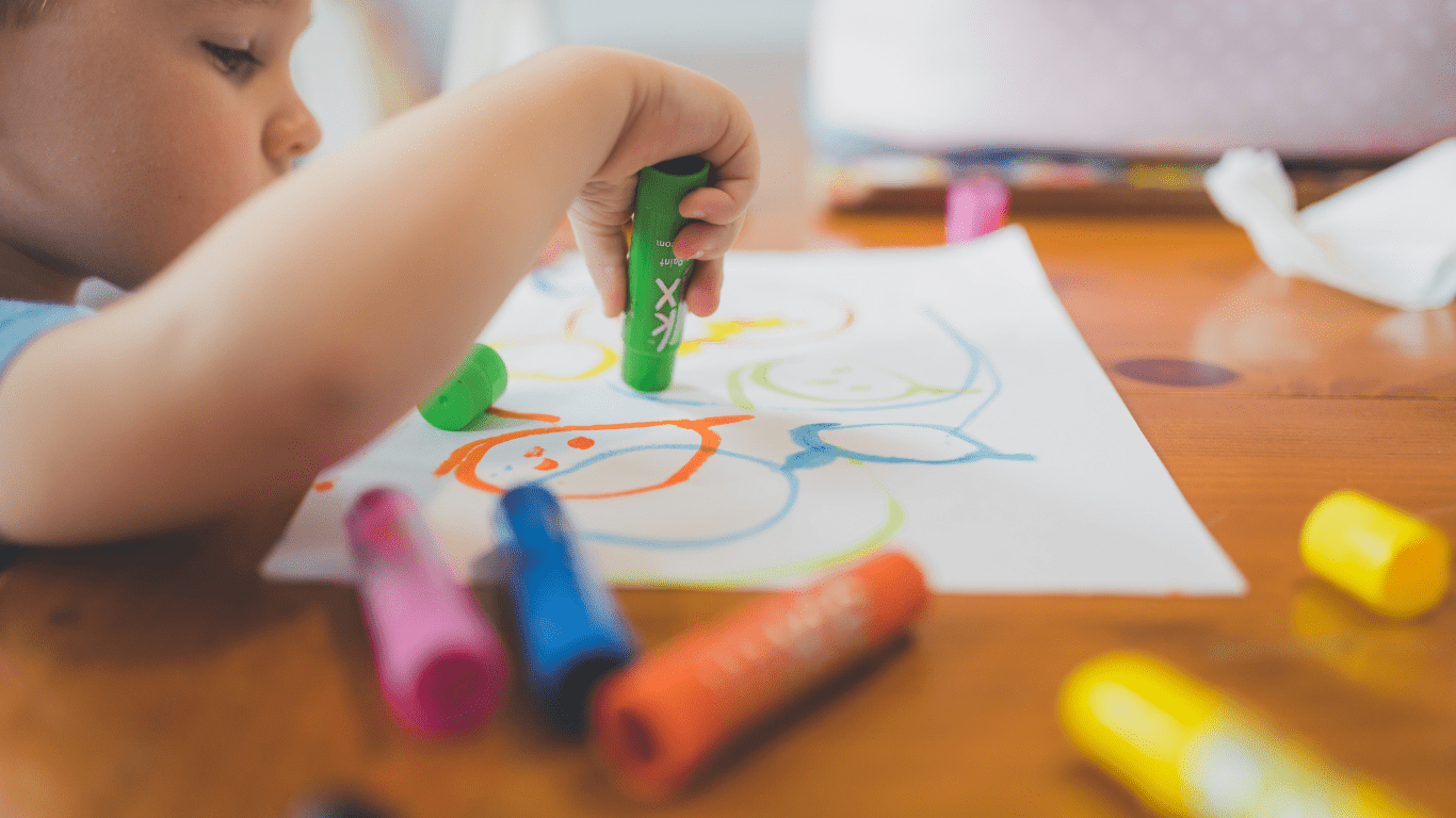a child making an art